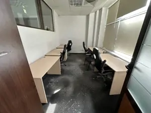 Spatiu parcare privata birouri/clinica/ Pacurari  - imagine 4