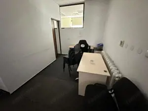 Spatiu parcare privata birouri/clinica/ Pacurari  - imagine 2