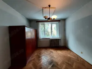 De vânzare apartament 3 camere, Deva  80 mp  str. Titu Maiorescu, parter - imagine 7