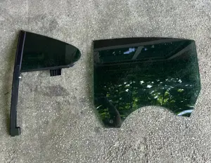 Geam ușă stânga spate Passat CC