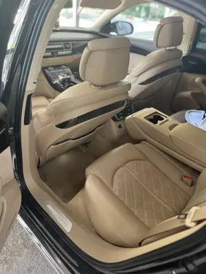 Audi A8 4.2 TDI Quattro - imagine 8