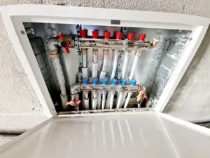 Casă spațioasă S+P+1E+M și teren generos 1664 mp - imagine 14