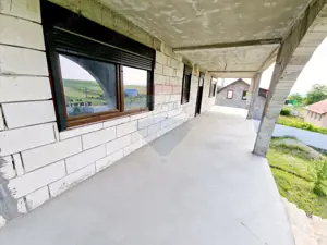 Casă spațioasă S+P+1E+M și teren generos 1664 mp - imagine 10