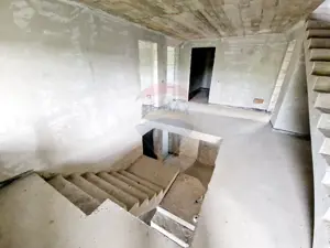 Casă spațioasă S+P+1E+M și teren generos 1664 mp - imagine 12