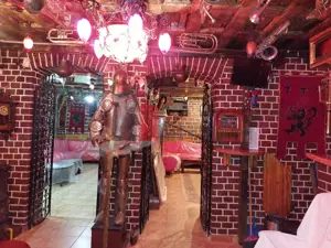 Spatiul "MEZEPOKA" , Amzei, SPATIU COMERCIAL IN ACTE, intrare separata, 82 mp