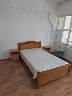  vand garsoniera mobilata si dotata tot confortul - imagine 2