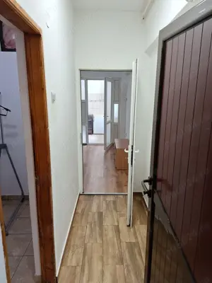  vand garsoniera mobilata si dotata tot confortul - imagine 4