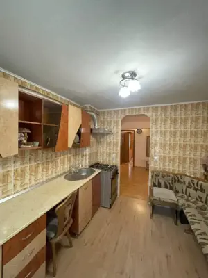 Apartament de vanzare, cu 3 camere decomandat, 68 mp, parter, zona Pasunii - imagine 6