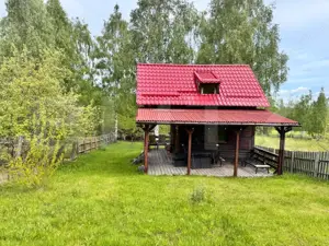 Casa de weekend, 1.000 mp de teren intravilan, localitatea Rasca