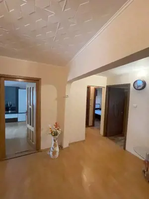 Apartament de vanzare, cu 3 camere decomandat, 68 mp, parter, zona Pasunii - imagine 4