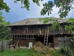 Teren si casa traditionala Corbii de Piatra, Arges - imagine 3