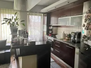 Super oferta! 3 camere, 78 mp, garaj, zona The Office - imagine 3