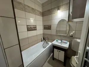 2 cam curte privata GARAJ boxa zona Maria - imagine 7