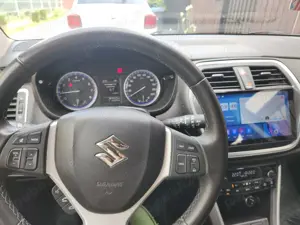 Suzuki SX4 Cross 2019 - imagine 8