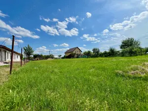 Proprietar, fara comision, teren+constructie, situata in localitatea Dinias,22km de Timisoara - imagine 5 Proprietar, fara comision, teren+constructie, situata in localitatea Dinias,22km de Timisoara - imagine 5