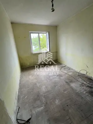 Cameră de cămin de vânzare –  ideală ca investiție sau locuință