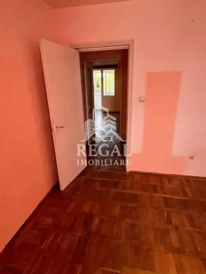 Apartament 3 camere – Ultracentral, vedere spre pietonală și Parc - imagine 3