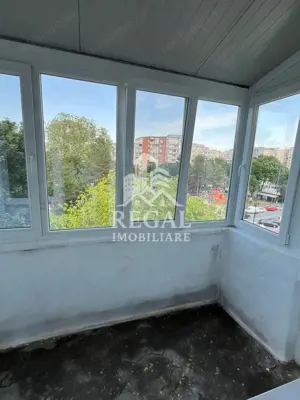 Apartament 3 camere – Ultracentral, vedere spre pietonală și Parc - imagine 5
