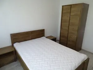 De vanzare ap 2 camere DECOMANDAT in Tractoru zona Coresi - imagine 2