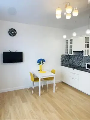 Ofer spre inchiriere garsoniera in zona Berceni - imagine 2