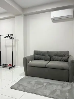 Oferim spre inchiriere garsoniera in zona Unirii Mall  - imagine 3 Oferim spre inchiriere garsoniera in zona Unirii Mall  - imagine 3