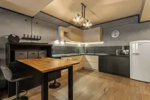 Mamaia Central 2 camere lux 94 mp parcare inclusă vedere superbă - imagine 17