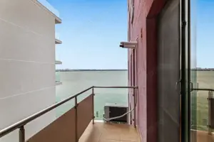 Mamaia Central 2 camere lux 94 mp parcare inclusă vedere superbă - imagine 20