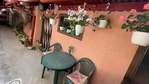 Proprietar vand Casa cu 2 camere si 2 bai, CURTE COMUNA Sector 6 - imagine 2