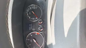 Renault Laguna 3 2.0 dci - imagine 5