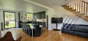 Proprietate de vanzare, cu 5 camere, 202 mp, statiunea de schi, SkiGyimes