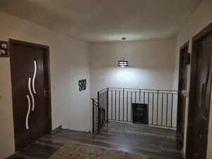 Vand duplex în Via carmina. 