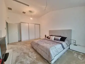 Vila deosebita  la un pas de mare mobilata si utilata - imagine 7