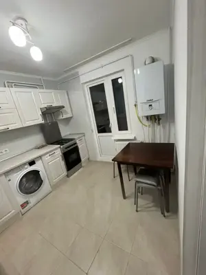 Oferim spre inchiriere garsoniera in zona Mihai Bravu - imagine 5 Oferim spre inchiriere garsoniera in zona Mihai Bravu - imagine 5