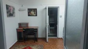 Dau in chirie apartament 3 camere zona spital judetean-piata Somes Satu Mare - imagine 5