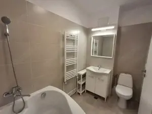 Renovat recent, ling #259; medicina - imagine 2