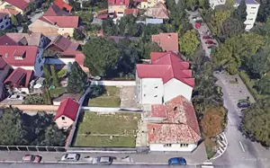 Doua Cladiri total 700mp linga Centrul Civic Brasov, Lot 1000mp pe colt