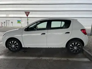 Sandero 2015 - imagine 8