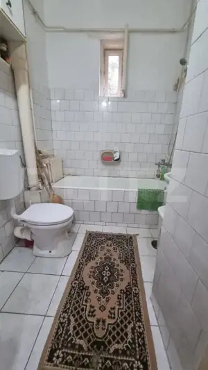 Apartament de vanzare, cu 2 camere, 82 mp, zona ultracentrala - imagine 7