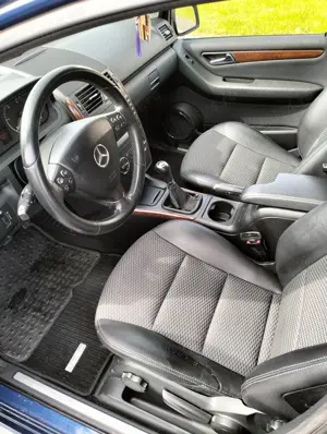 Mercedes Benz A Class W169 2,0 diesel An 2010 - imagine 5