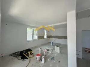 Bucovat-Duplex Parter-Curte Amenajata - imagine 10