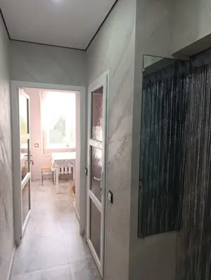 Se ofera spre inchiriere garsoniera in zona Politehnica - imagine 5