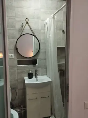 Garsoniera de inchiriat in zona Florilor - imagine 3