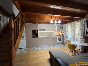 Apartament 3 camere mobilat(loc de parcare )