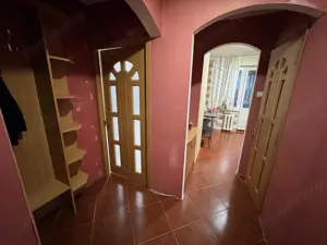 Garsonieră de închiriat în Piața Sudului - imagine 4