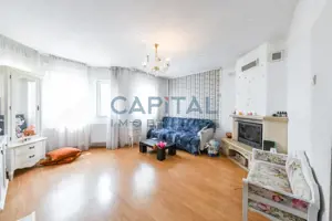 Casa pe 3 niveluri+teren 3650mp, loc Comsesti, zona Lacurile Martinesti - imagine 11