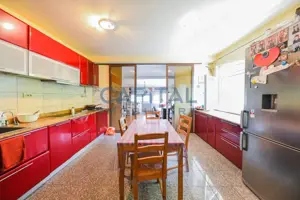 Casa pe 3 niveluri+teren 3650mp, loc Comsesti, zona Lacurile Martinesti - imagine 8