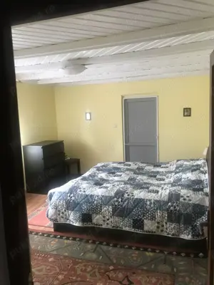 Casa pentru iubitorii de natura pe dealurile Comarnicului - imagine 7