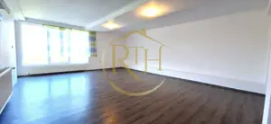 Oferim spre inchiriere, Apartament spatios, 4 camere, pentru locuit sau Firme - imagine 7