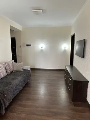 Inchiriem apartament 2 camere Sebastian - imagine 6