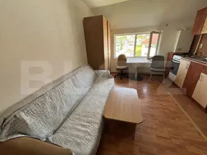 Garsoniera de vanzare, cu mansarda, 25 mp, zona Bradet - imagine 2